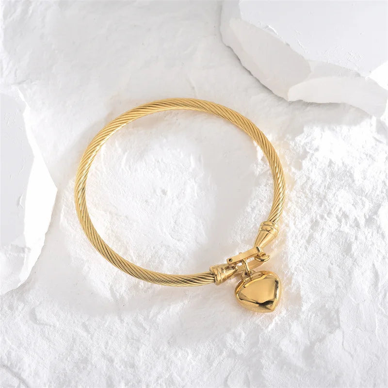Calla - Bold Sculptural Dome Bracelet