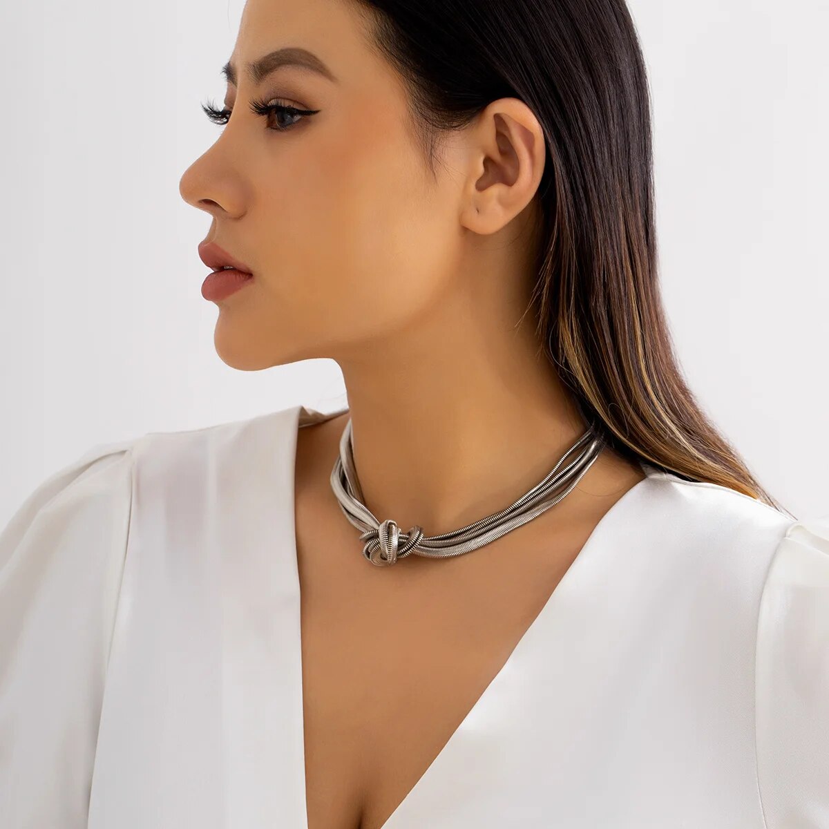 Valentina - Textured Love Knot Necklace